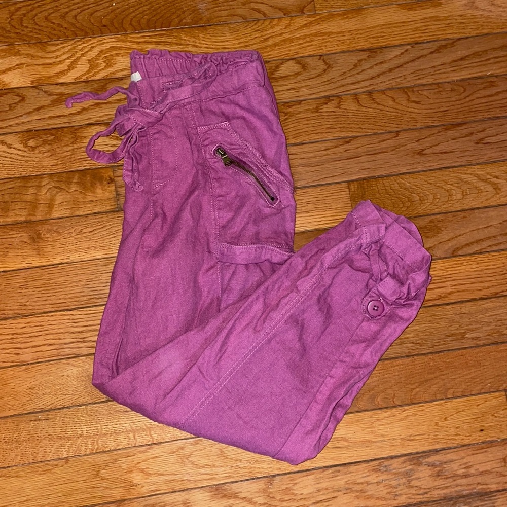 Purple Capri length pants